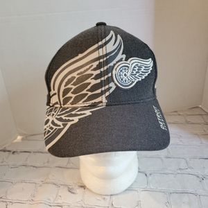 ADIDAS RED WINGS NHL CAP GRAY AUTHENTIC HEADWEAR SIZE LARGE/XLARGER